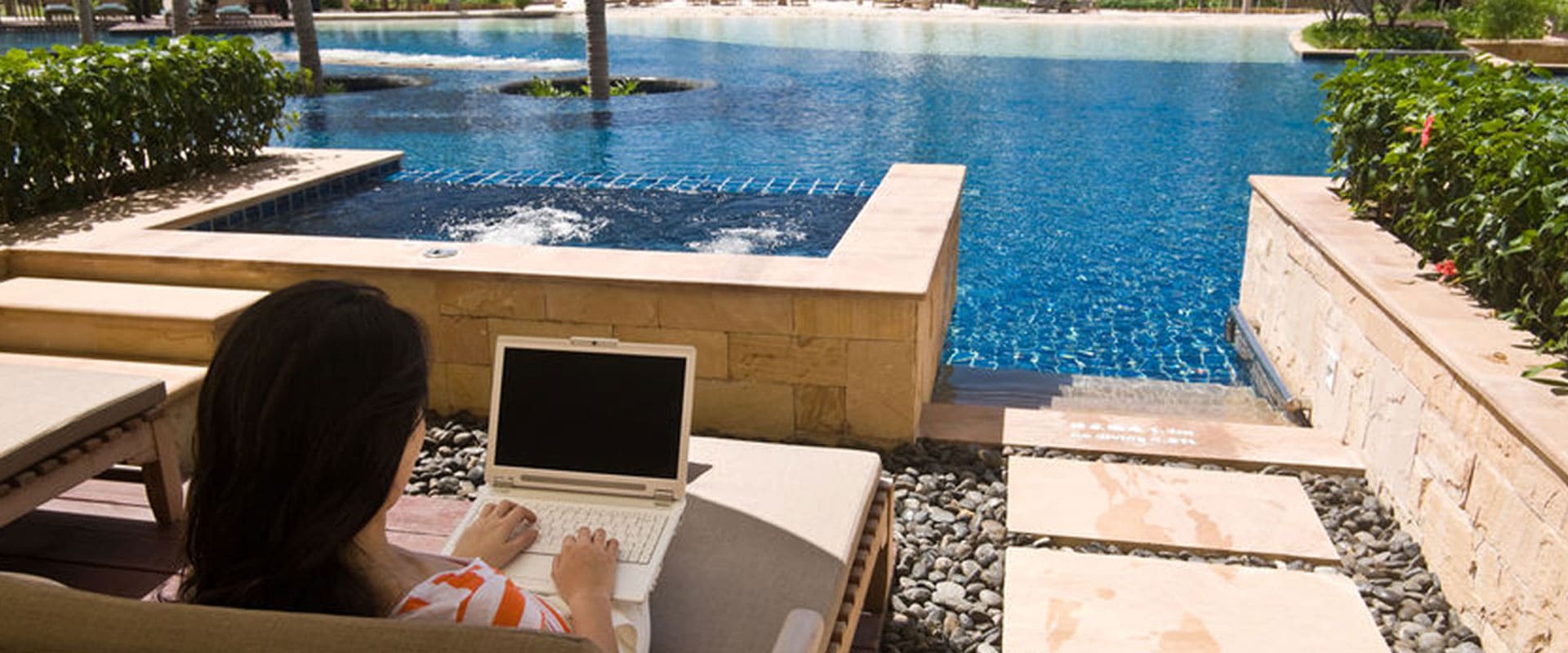 Surfing the Web by the Pool